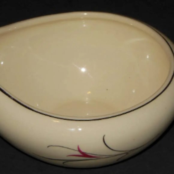 Serenade Dinnerware Gravy Boat Made in USA Eggshell Porcelain Tableware Holiday - Picture 2 of 11